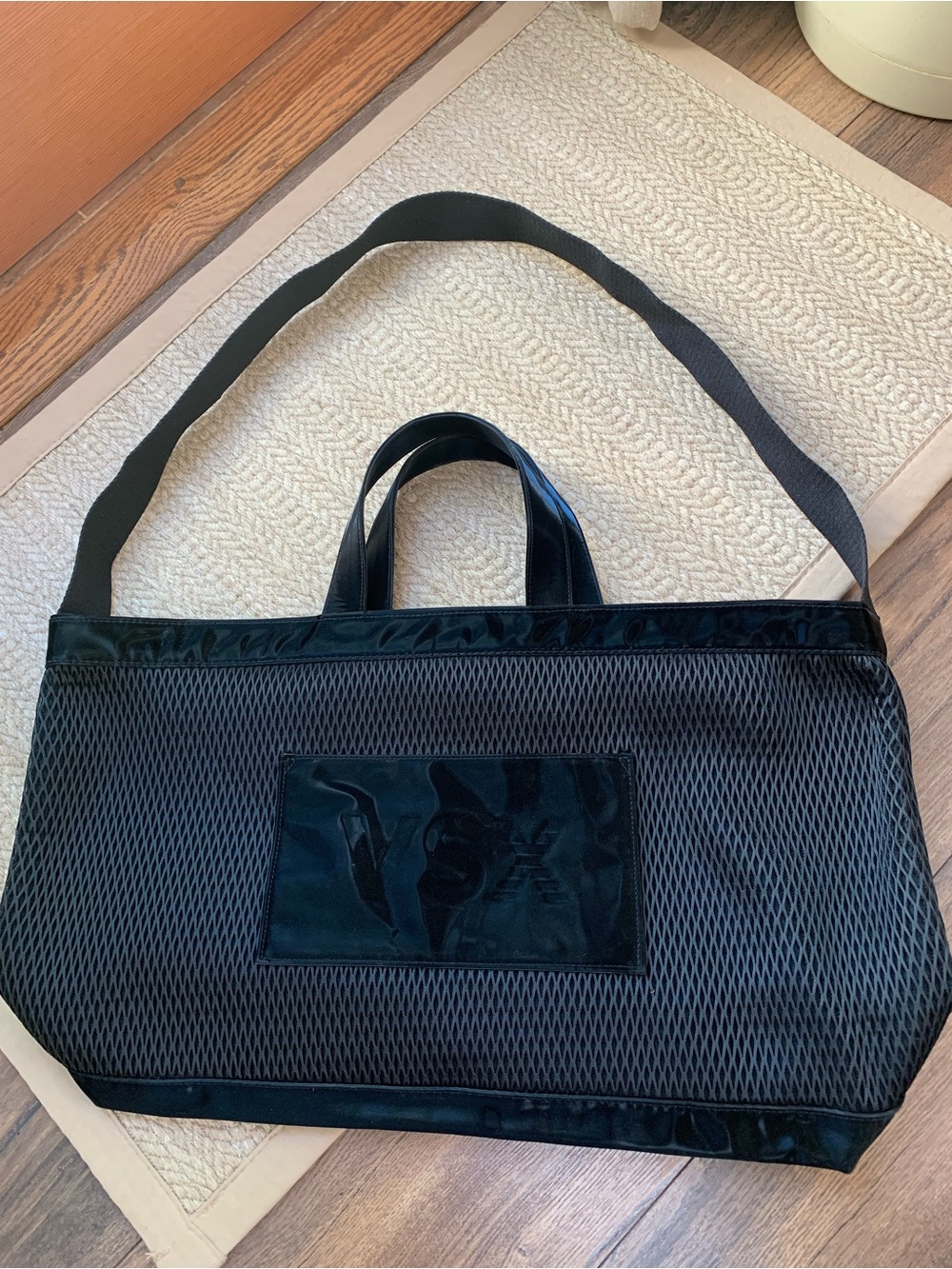 Victoria Secret LargeBlack Mesh Tote Bag with Shoulder wStrap